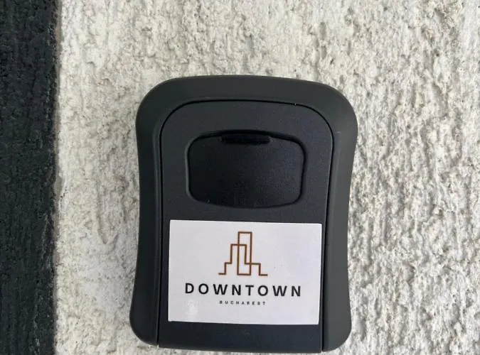 Downtown Hidden Garden With Jacuzzi In بوخارست